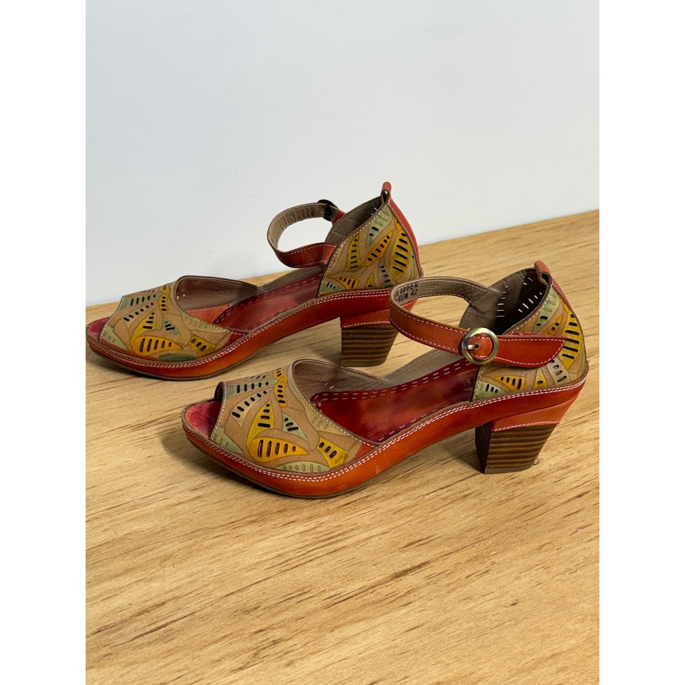 L'Artiste Spring Step Avelle Red Multi Leather Hand Painted‎ Sandals Heels 42 - Picture 2 of 7